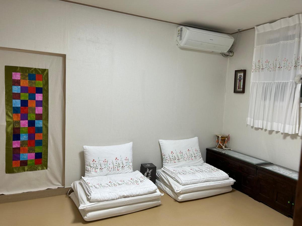 Hanok Guesthouse Suni Seoul Bagian luar foto