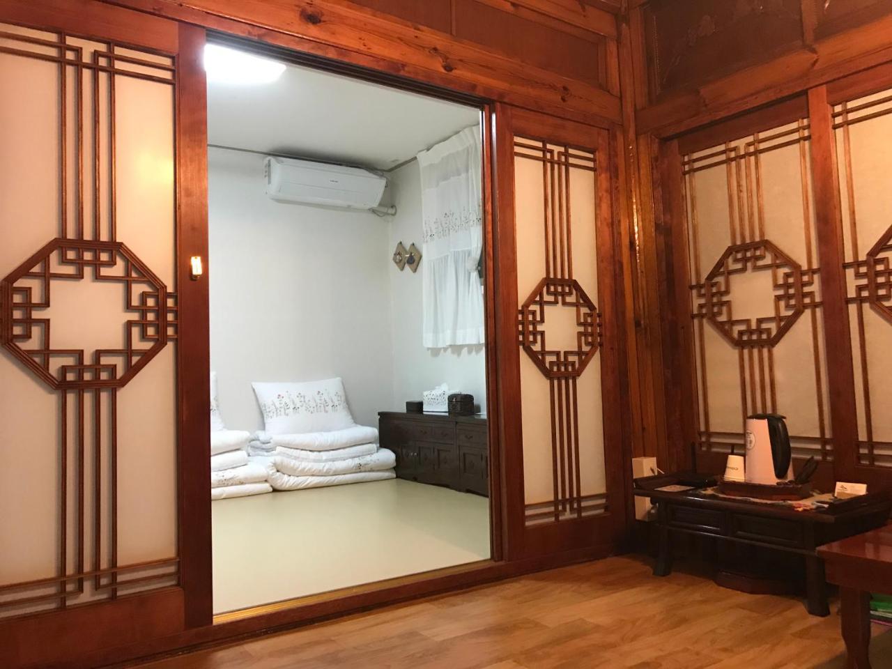 Hanok Guesthouse Suni Seoul Bagian luar foto