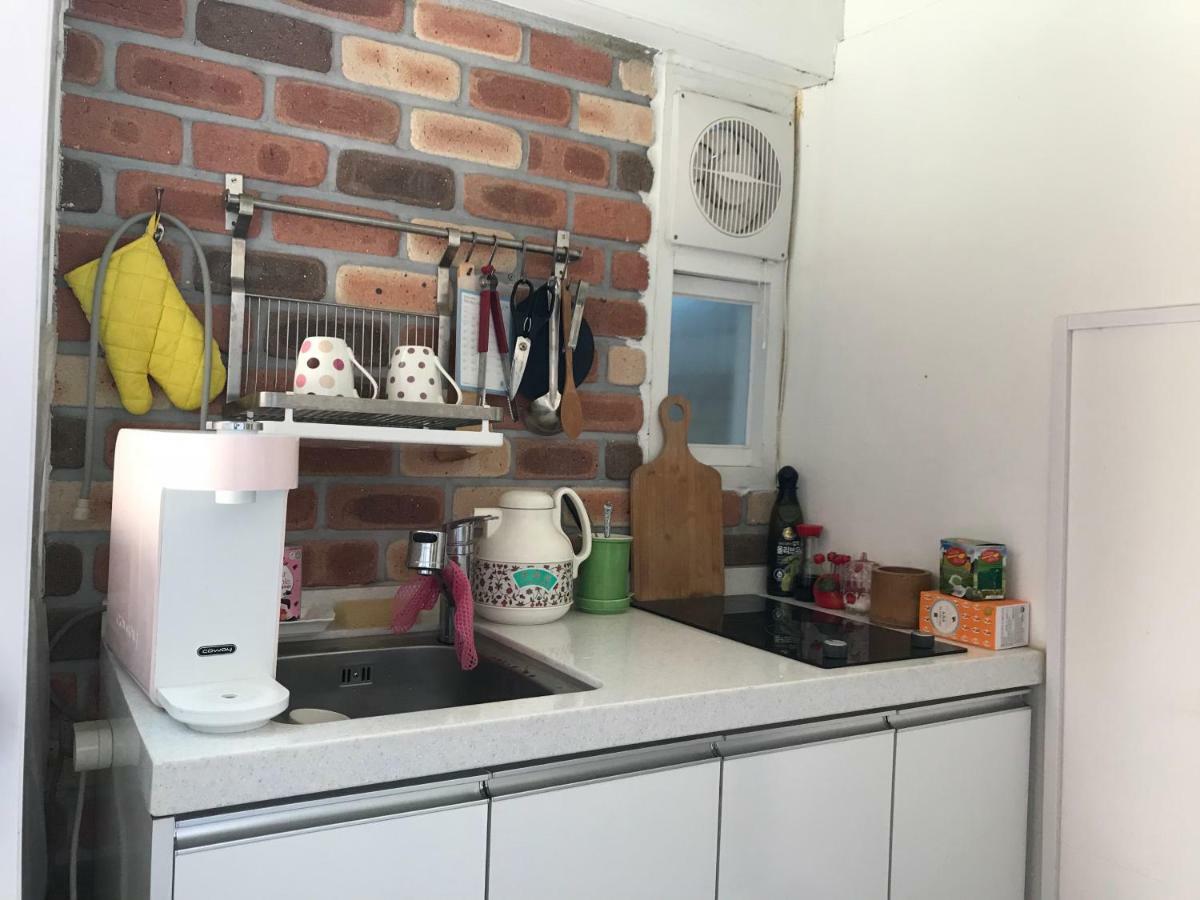 Hanok Guesthouse Suni Seoul Bagian luar foto
